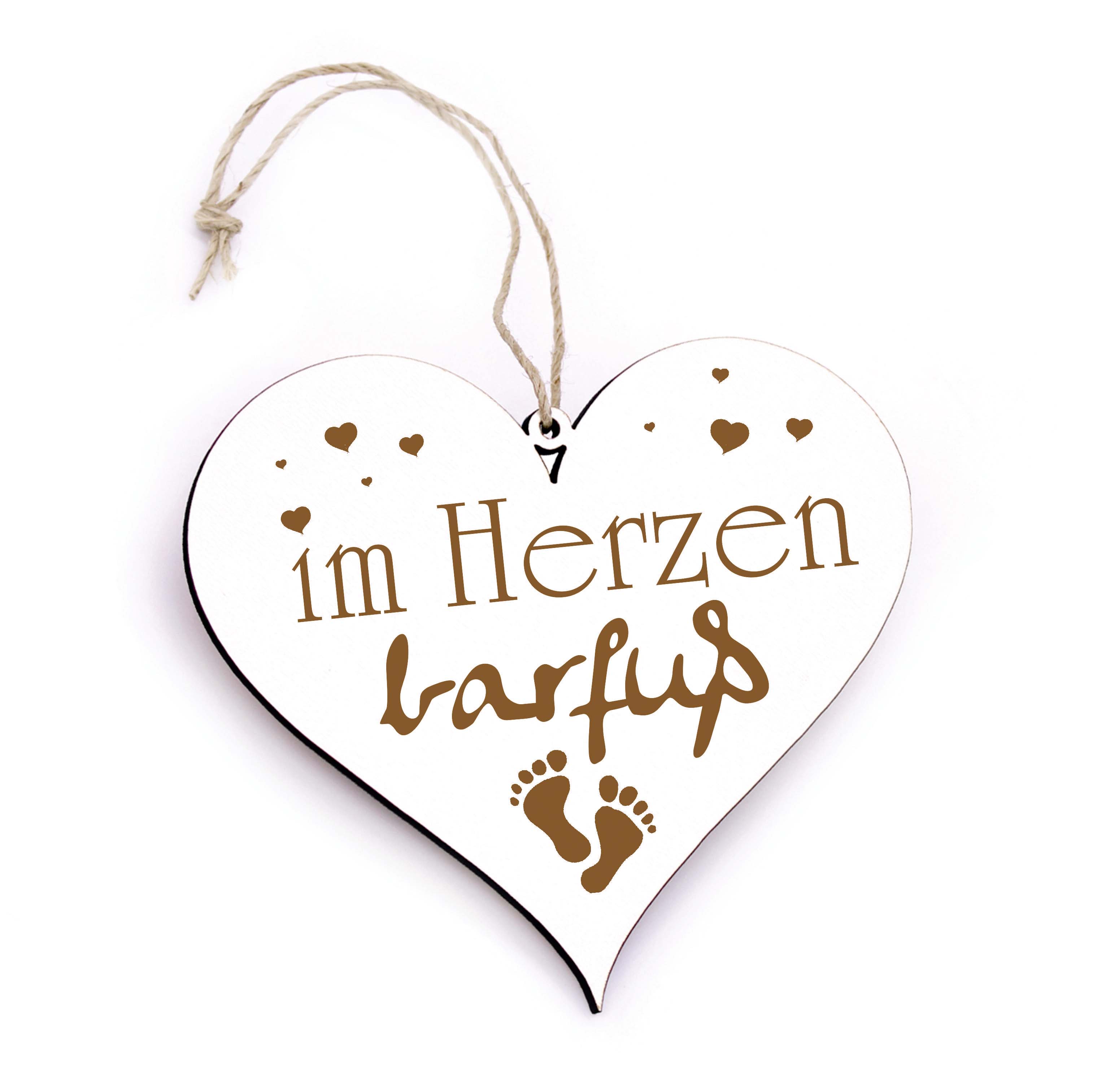 Schild Herz Holzschild graviert - im Herzen barfuß - Türschild Vintage weiß Anhänger 13 x 12 cm