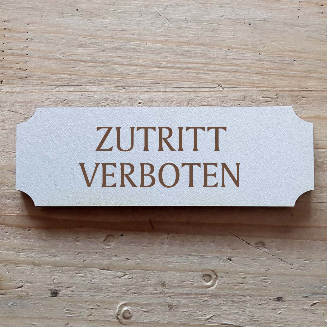 « Zutritt verboten » Hinweisschild