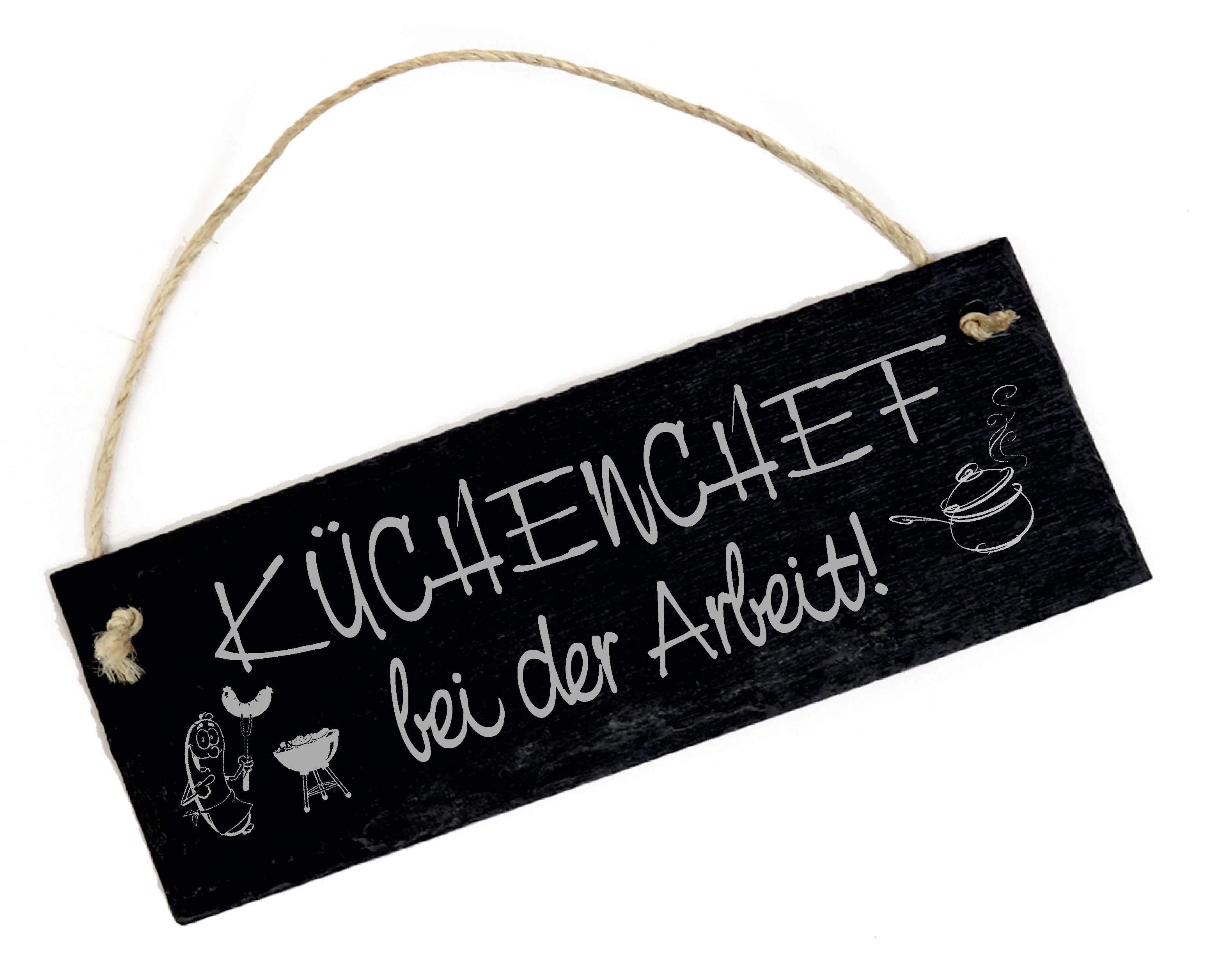 Küchenchef bei der Arbeit Schild Schiefer Gravur Türschild Küchendeko Koch Köchin 22 x 8 cm