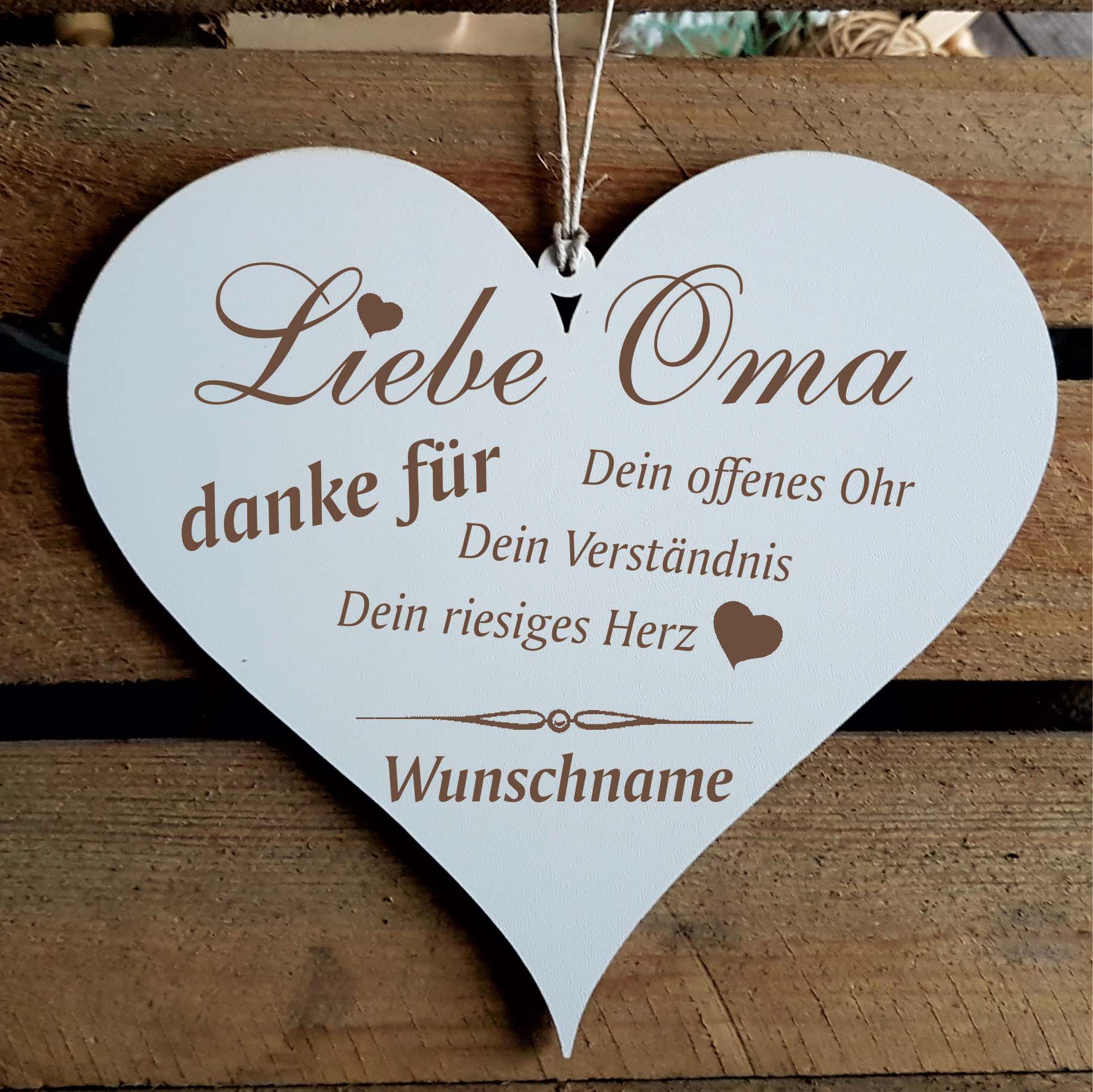 Herz Schild « DANKE OMA » mit persönlichem Wunschnamen