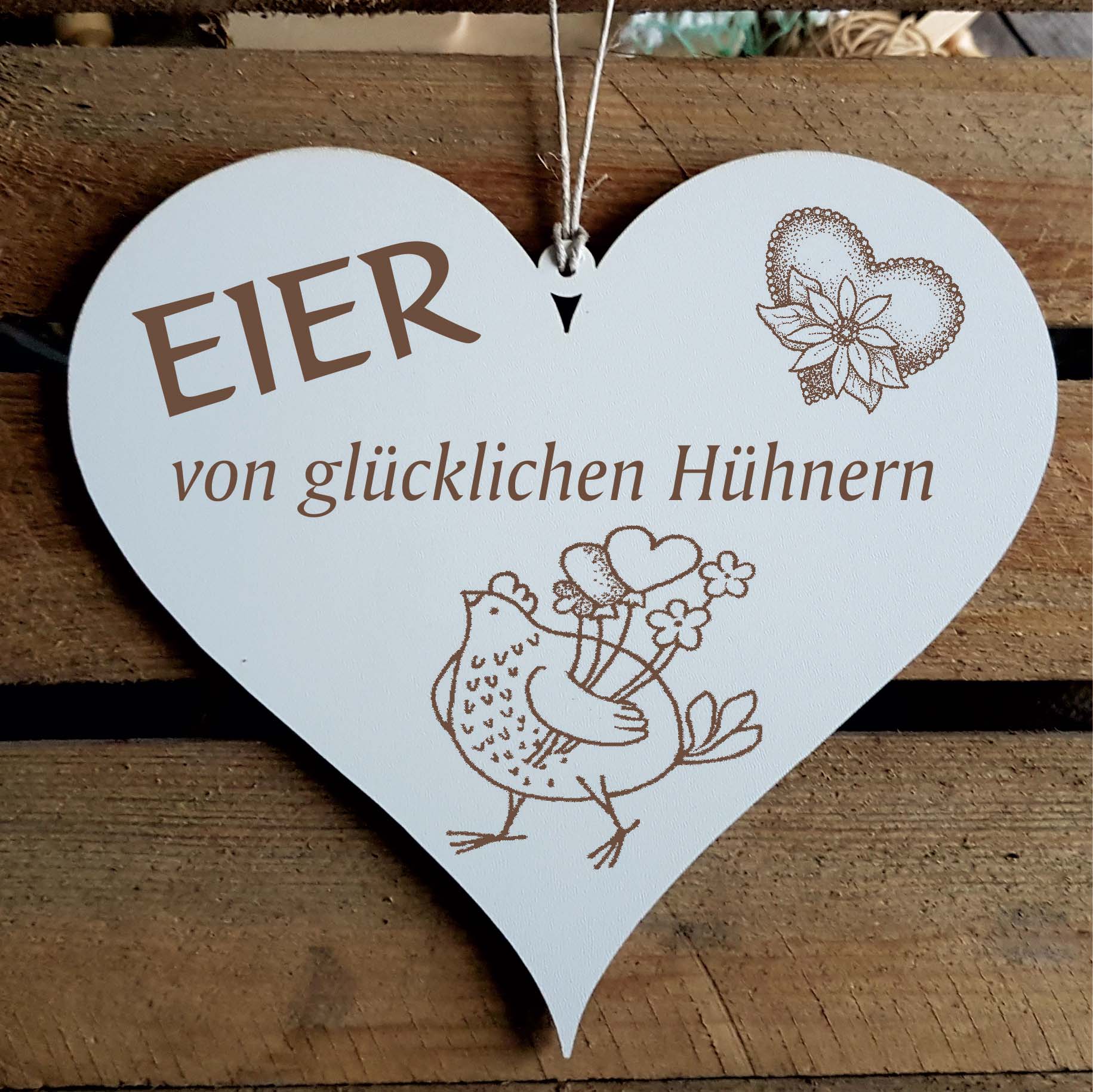 Schild Herz Eier von glücklichen Hühnern - Huhn mit Herzen